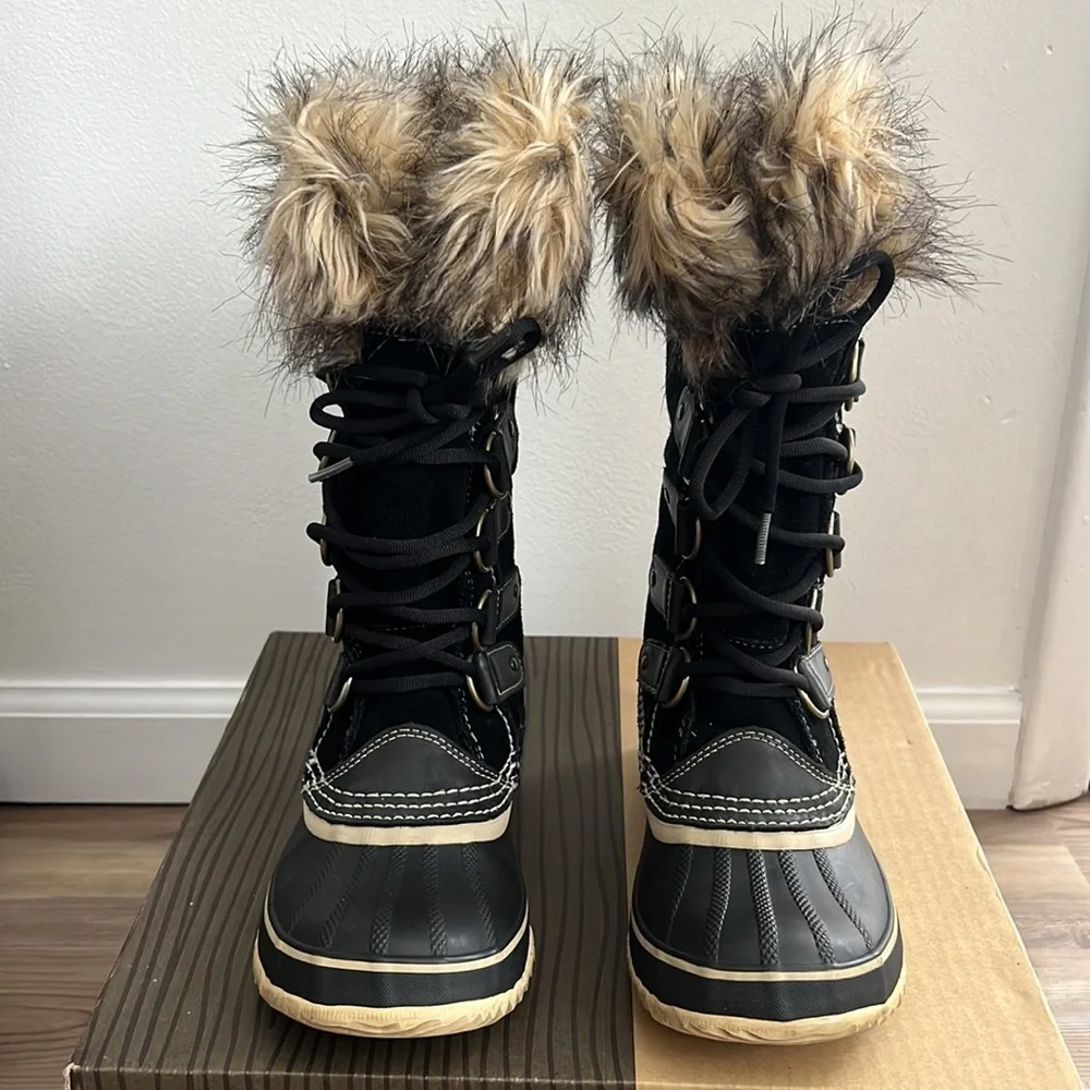 Sorel Joan of Arctic Black Winter Boots Faux Fur